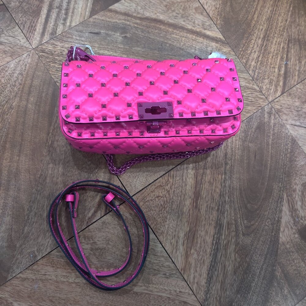 VALENTINO GARAVANI PINK PP Leather Quilted Rockstuds Bag new $3588.00 - Picture 3 of 7